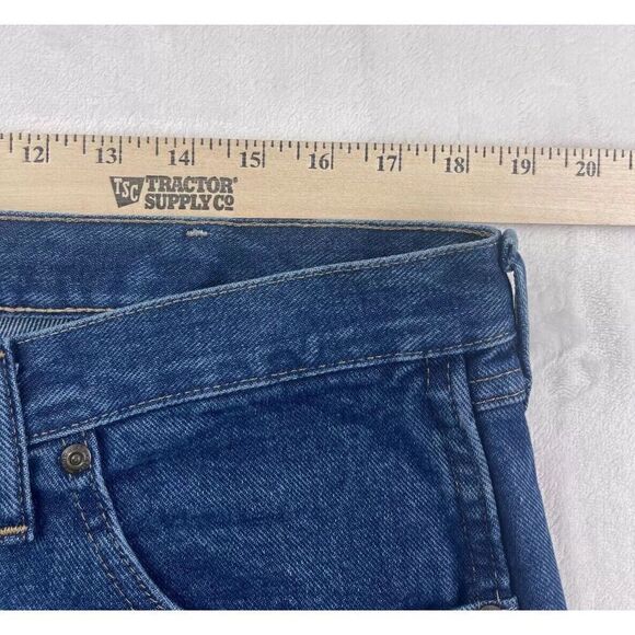 NWT Wrangler Straight Jeans Women's Size 36x34 Blue Denim Cotton Relaxed Fit - Picture 5 of 11